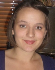 Shoulders and up picture of Nicole Webb